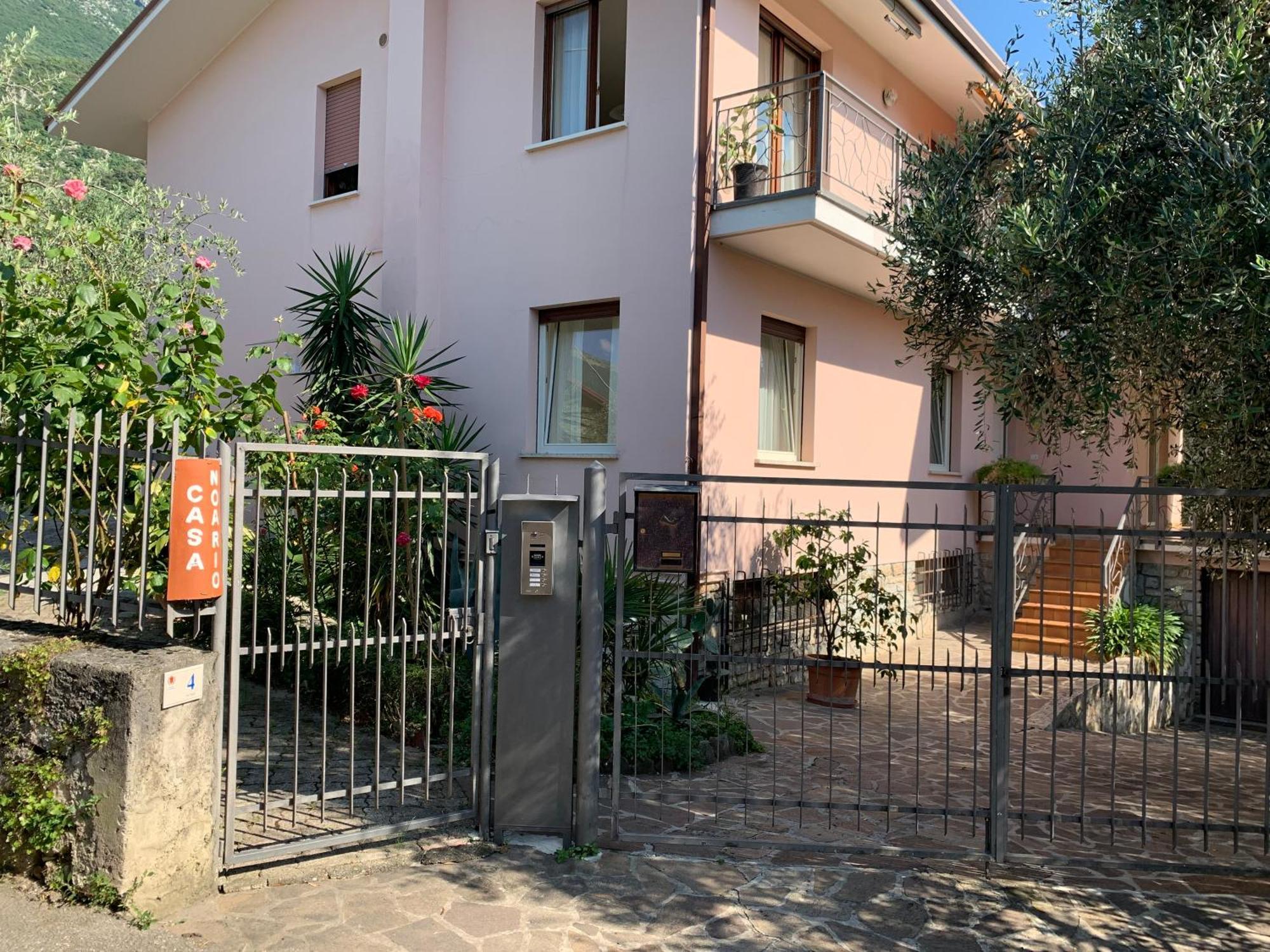 Casa Noario Apartment Malcesine Exterior photo